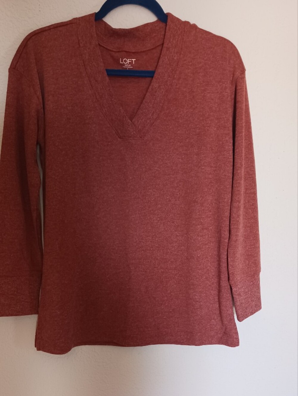 LOFT Rust Melange V-Neck Long Sleeve Top